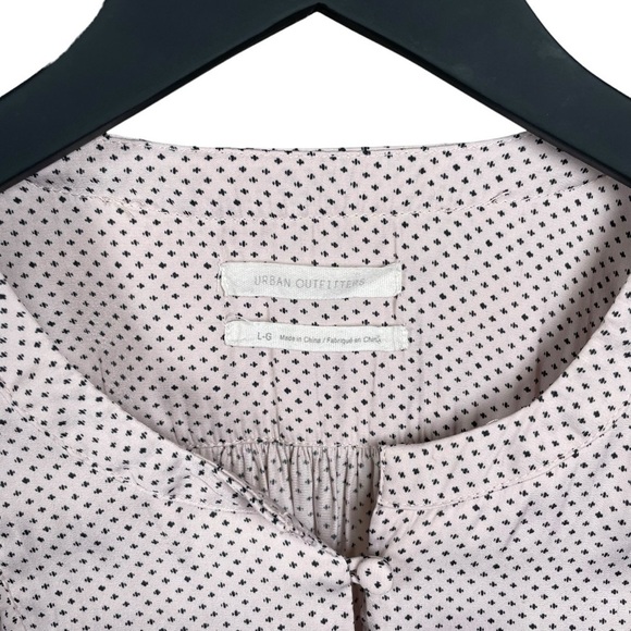 UO Covered Button-Down Tie Top Baby Pink - Picture 8 of 9